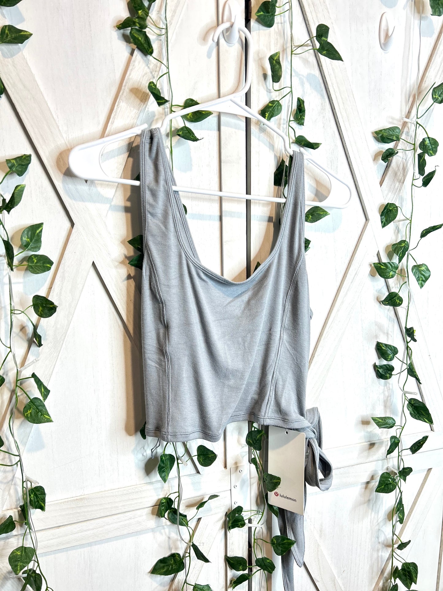 Side-Tie Cropped Tank Top *Size 8