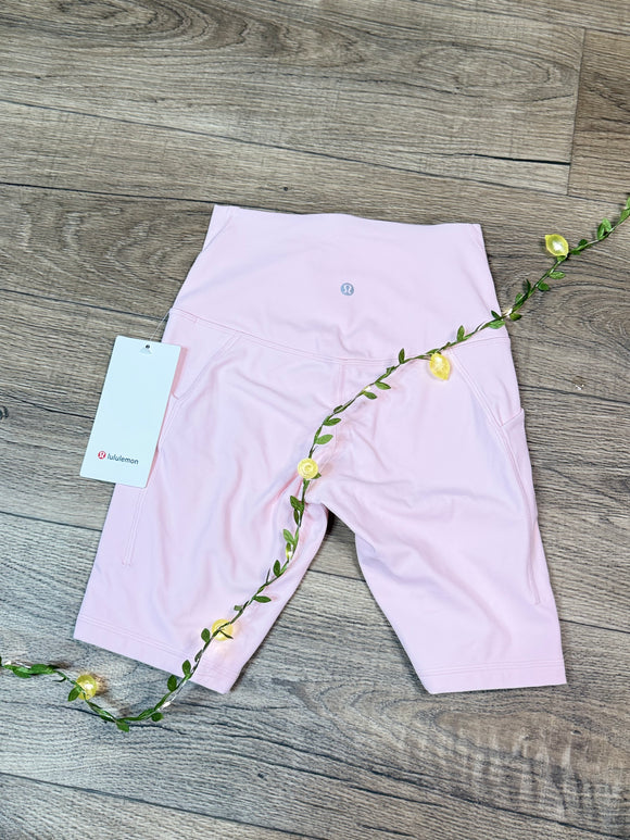 Align HR short 8” pockets *SIZE 4