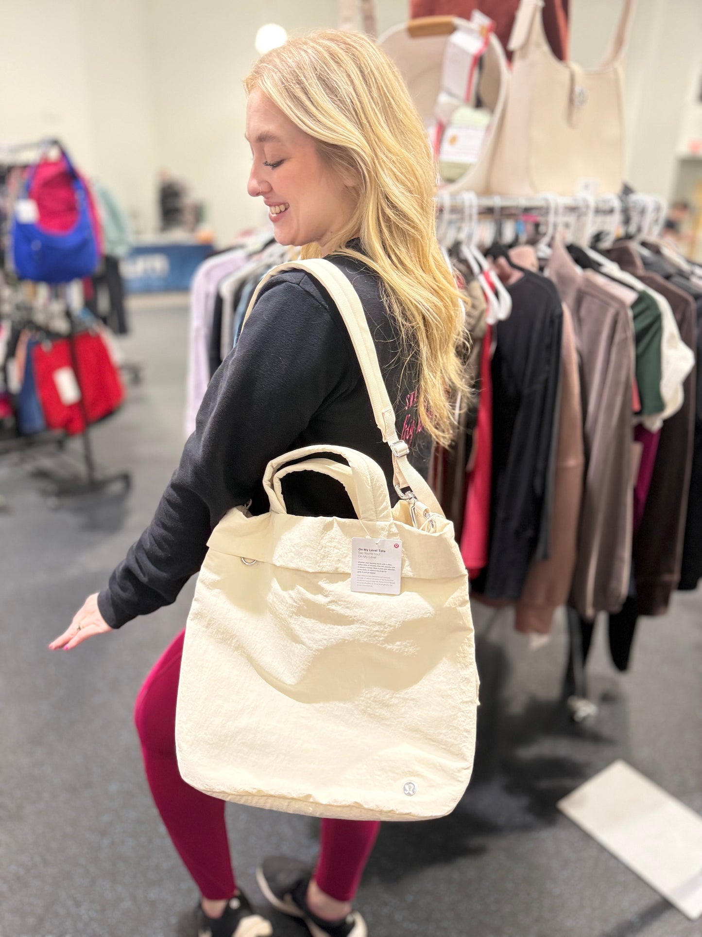 On My Level Tote 20L