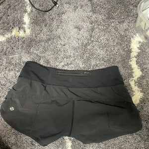 Lululemon Shorts 2.5”