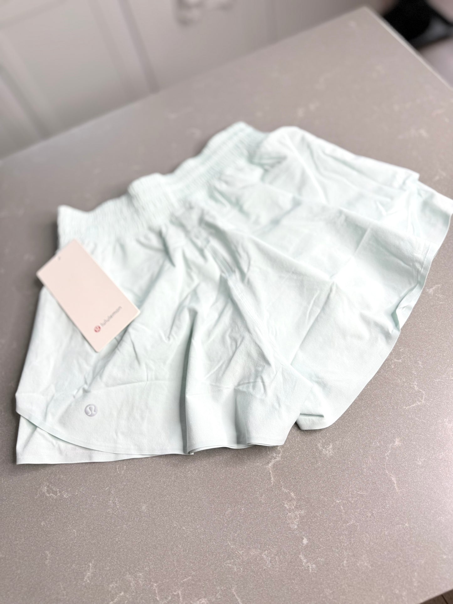 Shake It Out High-Rise Run Short 2.5 *Size XXS