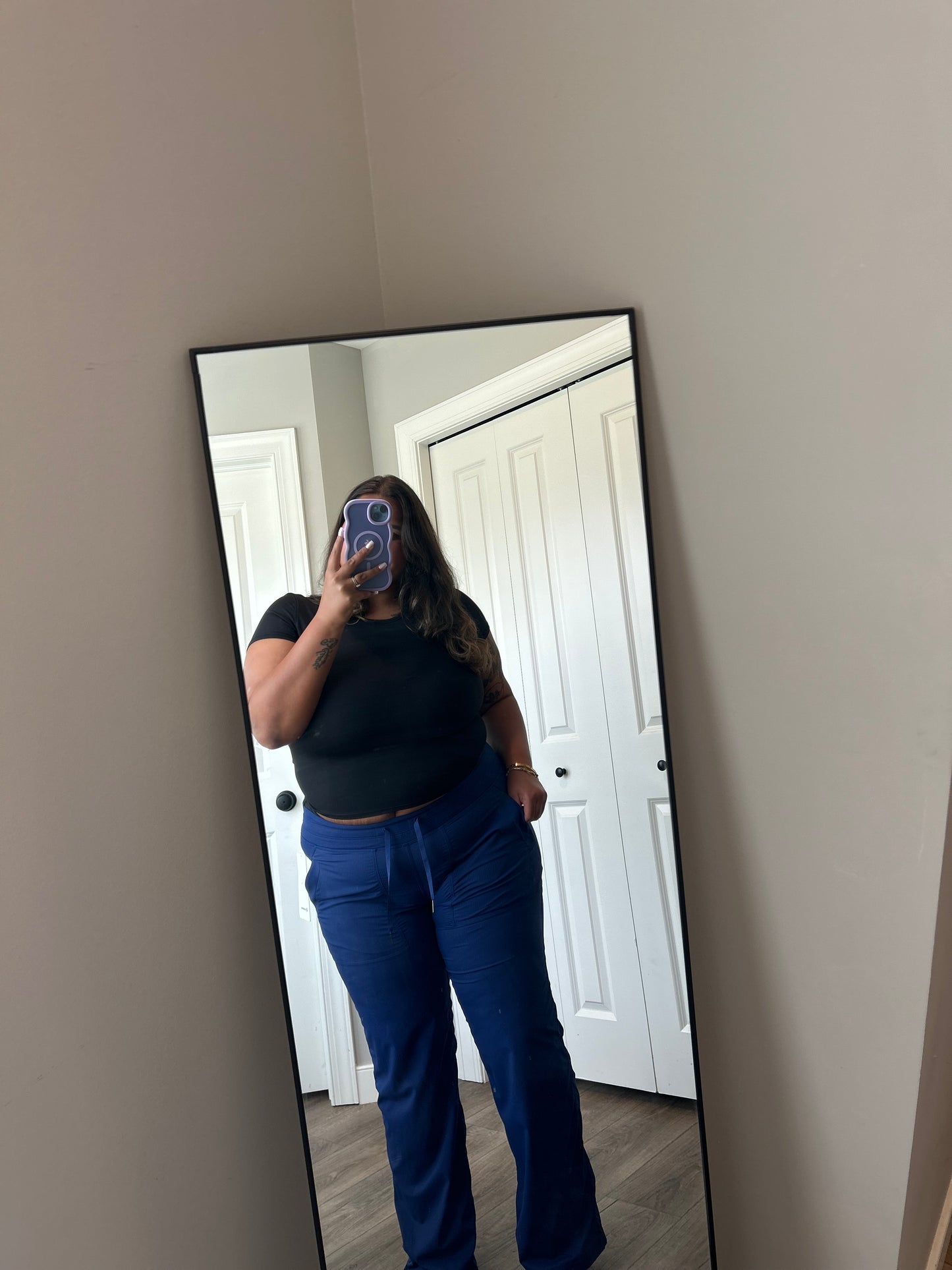 Dance Studio Mid-Rise Pant *Regular *Size 6 • 8 • 14