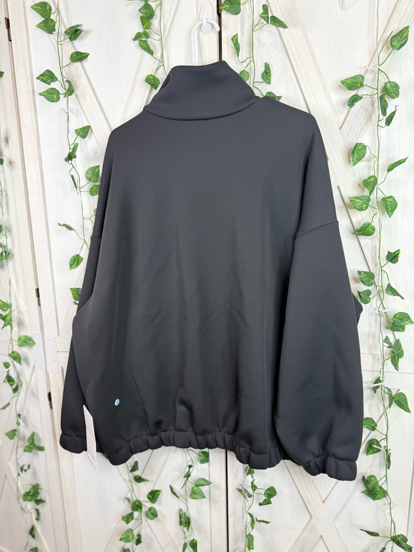 Sleek Spacer Half Zip *Size XL