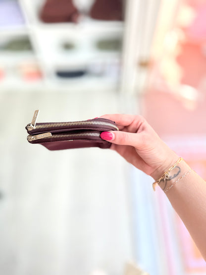 Double-Zip Clippable Card Pouch