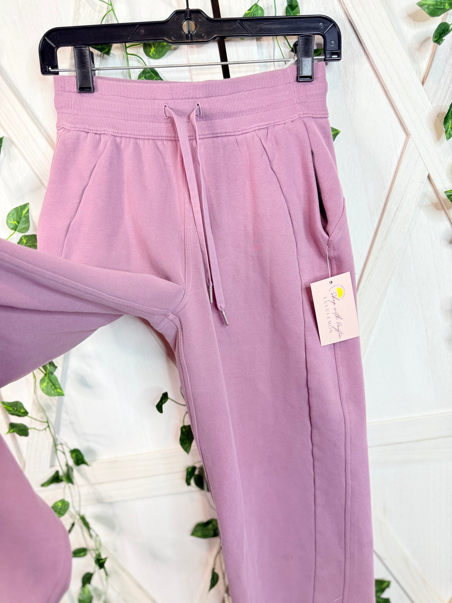 Scuba Mid-Rise Wide-Leg Pant *Regular *Size Xs