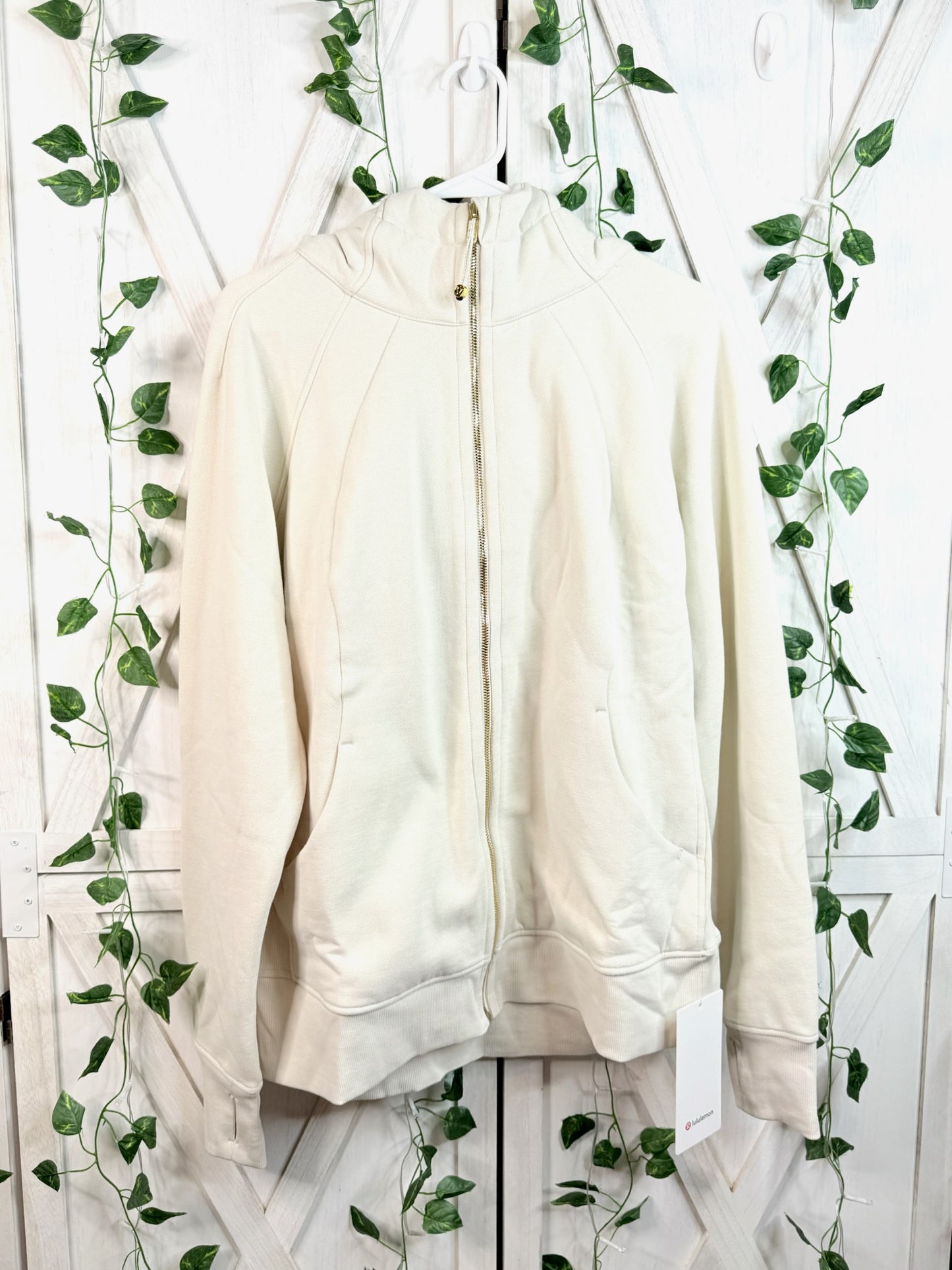 Scuba Full-Zip Hoodie *Size 16