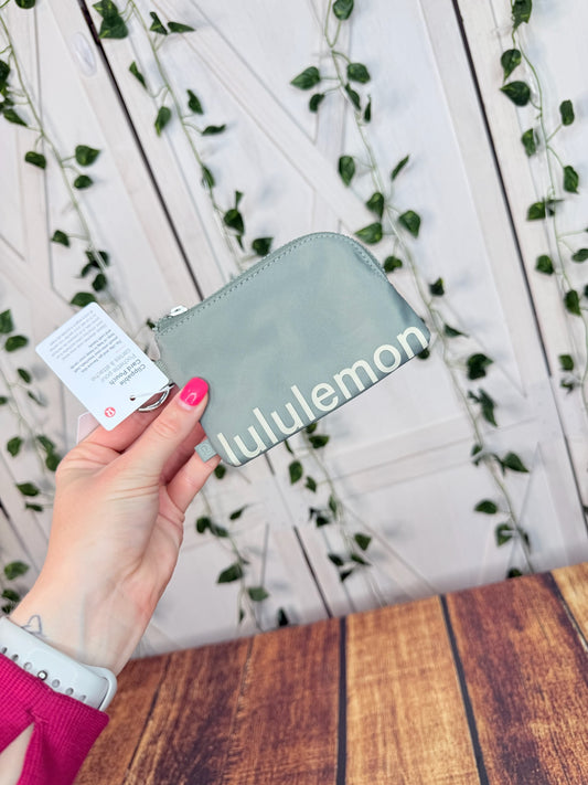Clippable Card Pouch