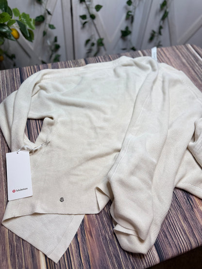 Boxy cotton blend knit wrap *Size L