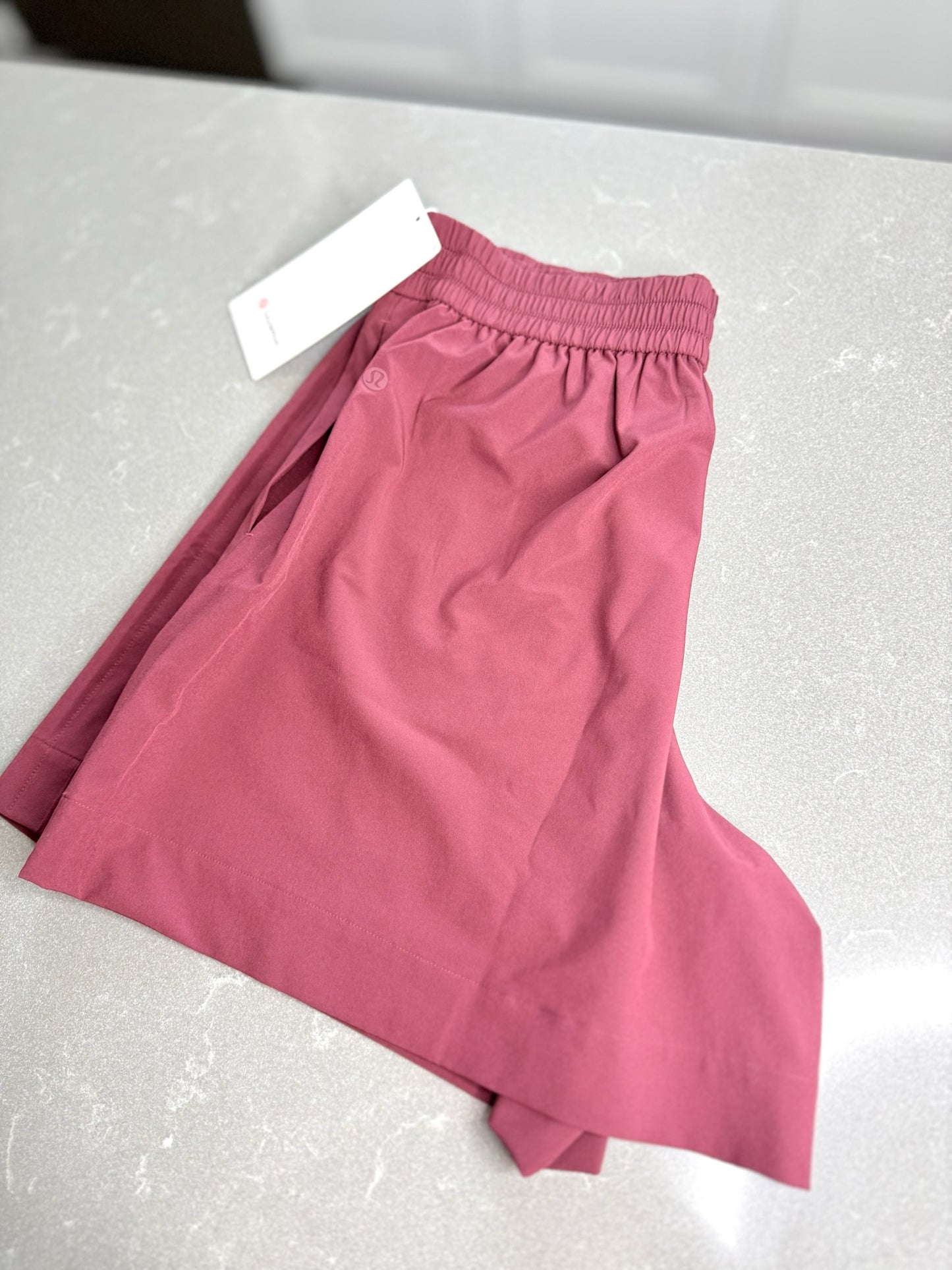 Breezily MR Short 6” *Size S