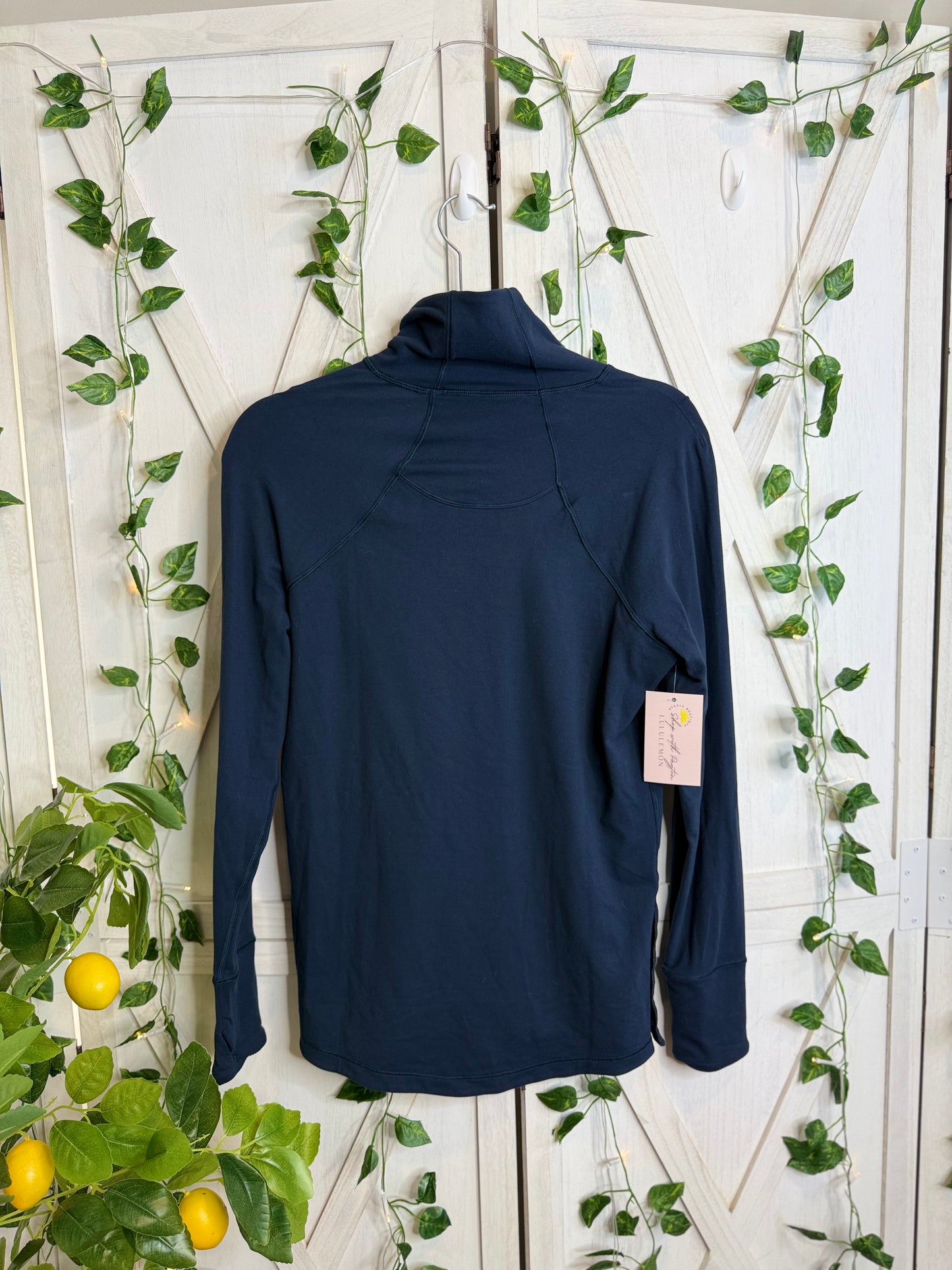 Lululemon long sleeve *Size 10