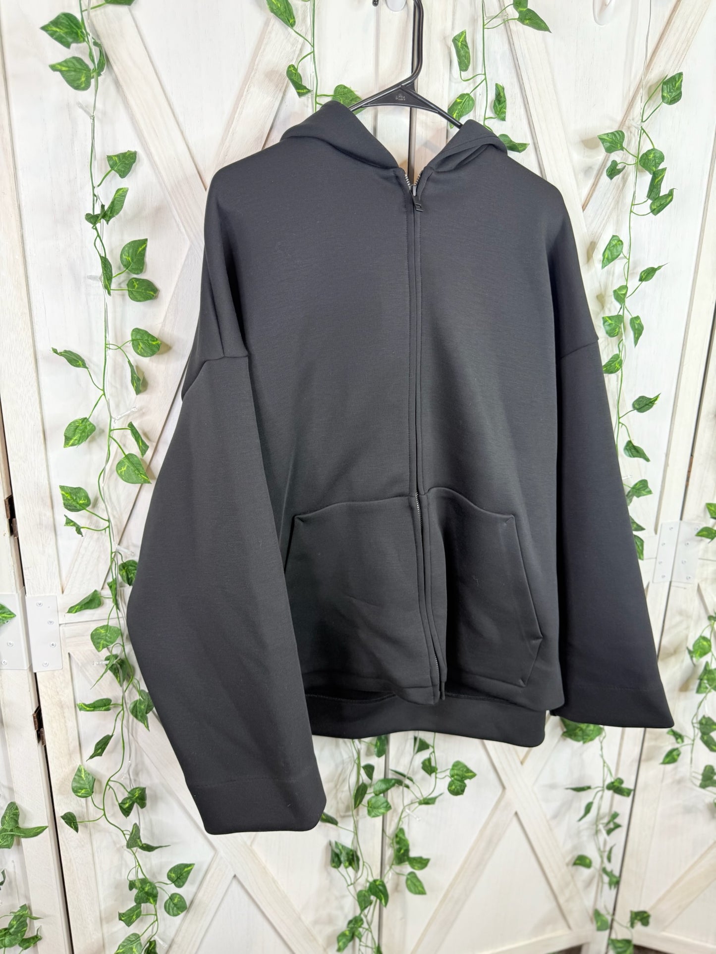 Sleek Spacer Full-Zip Hoodie *Size XL