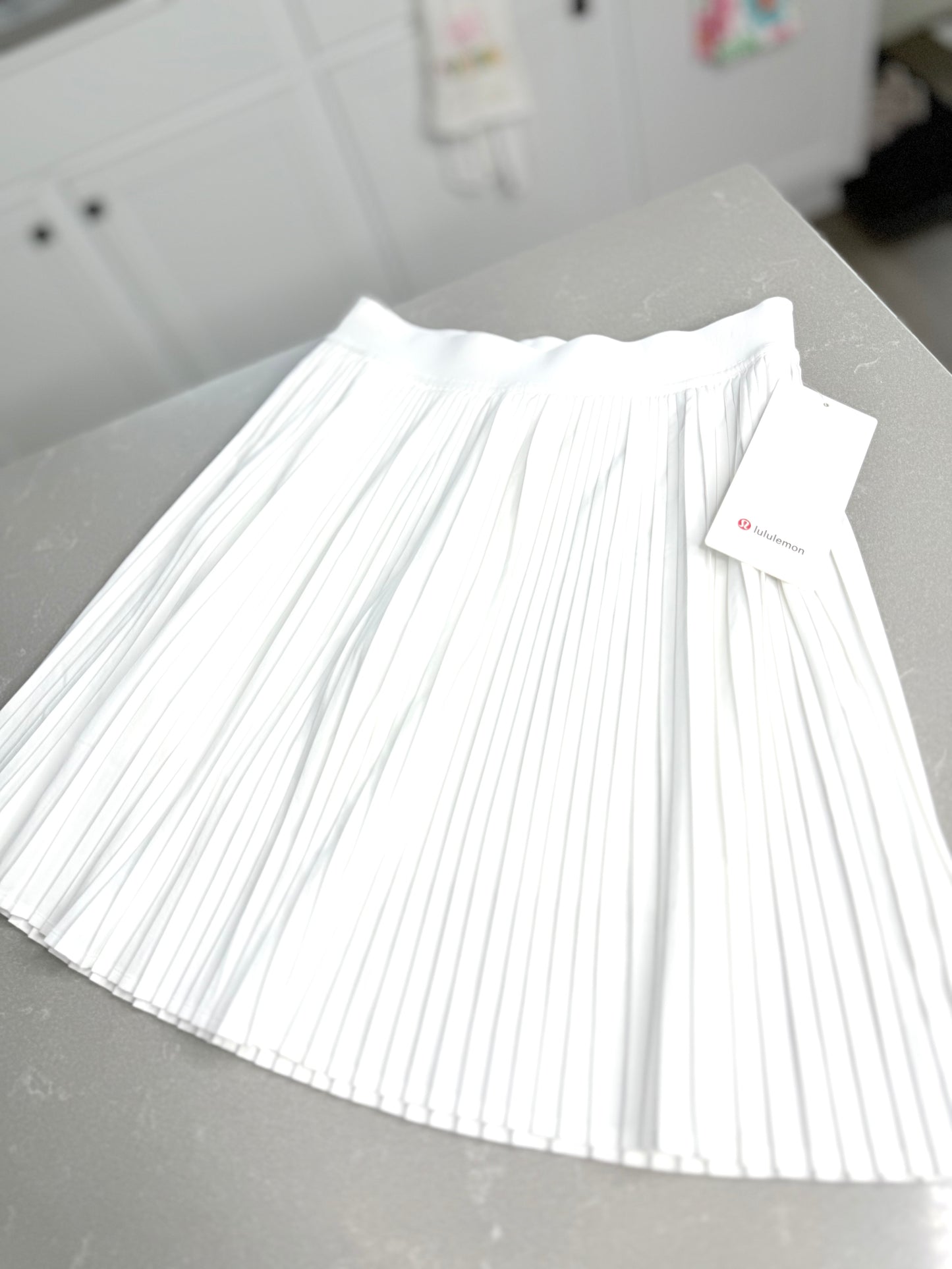 Pleated HR Knee-Length Tennis Skirt *Size S