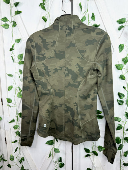 Define Jacket *Size 4