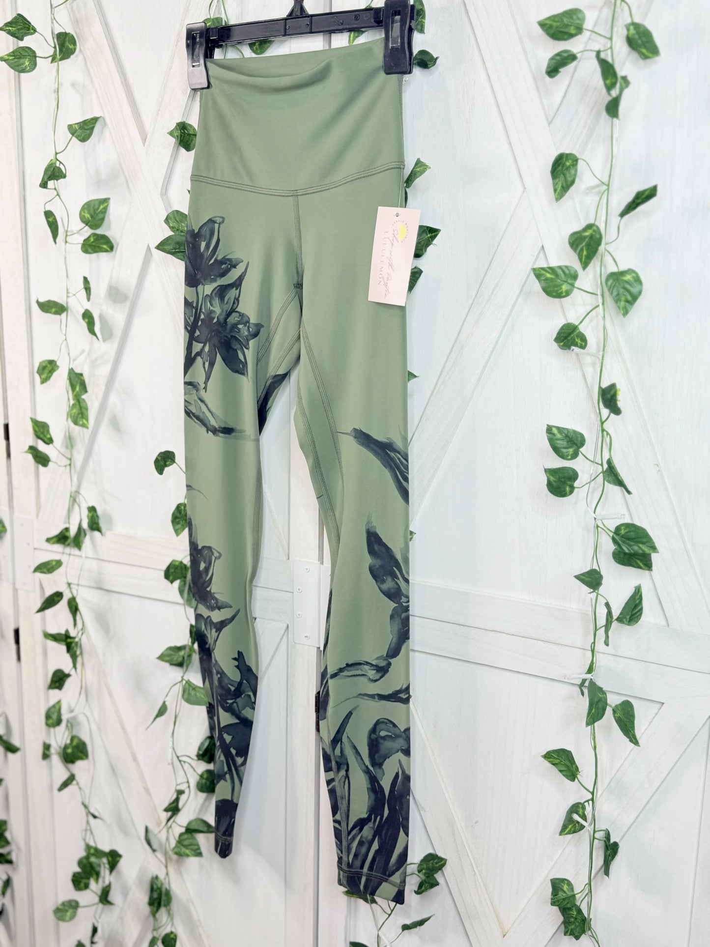 Align High-Rise Pant 28" *NEW *Size 0