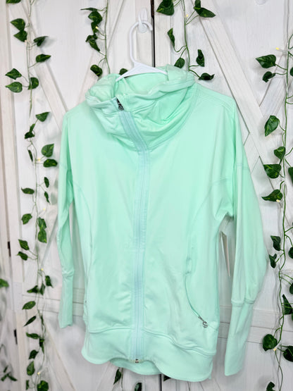 Lululemon jacket *Size 4