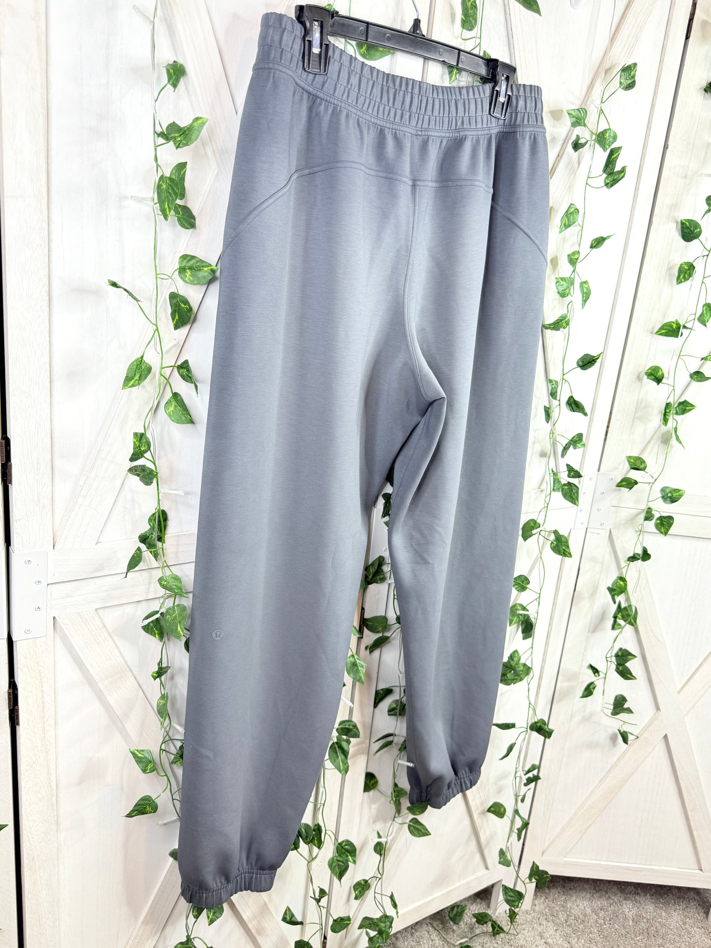 Smooth Spacer Jogger *Wash *Size 10