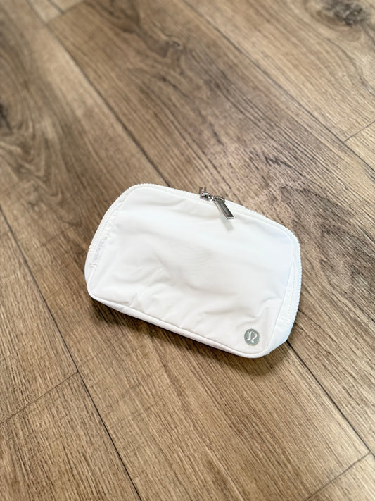 Everywhere Belt Bag *Large