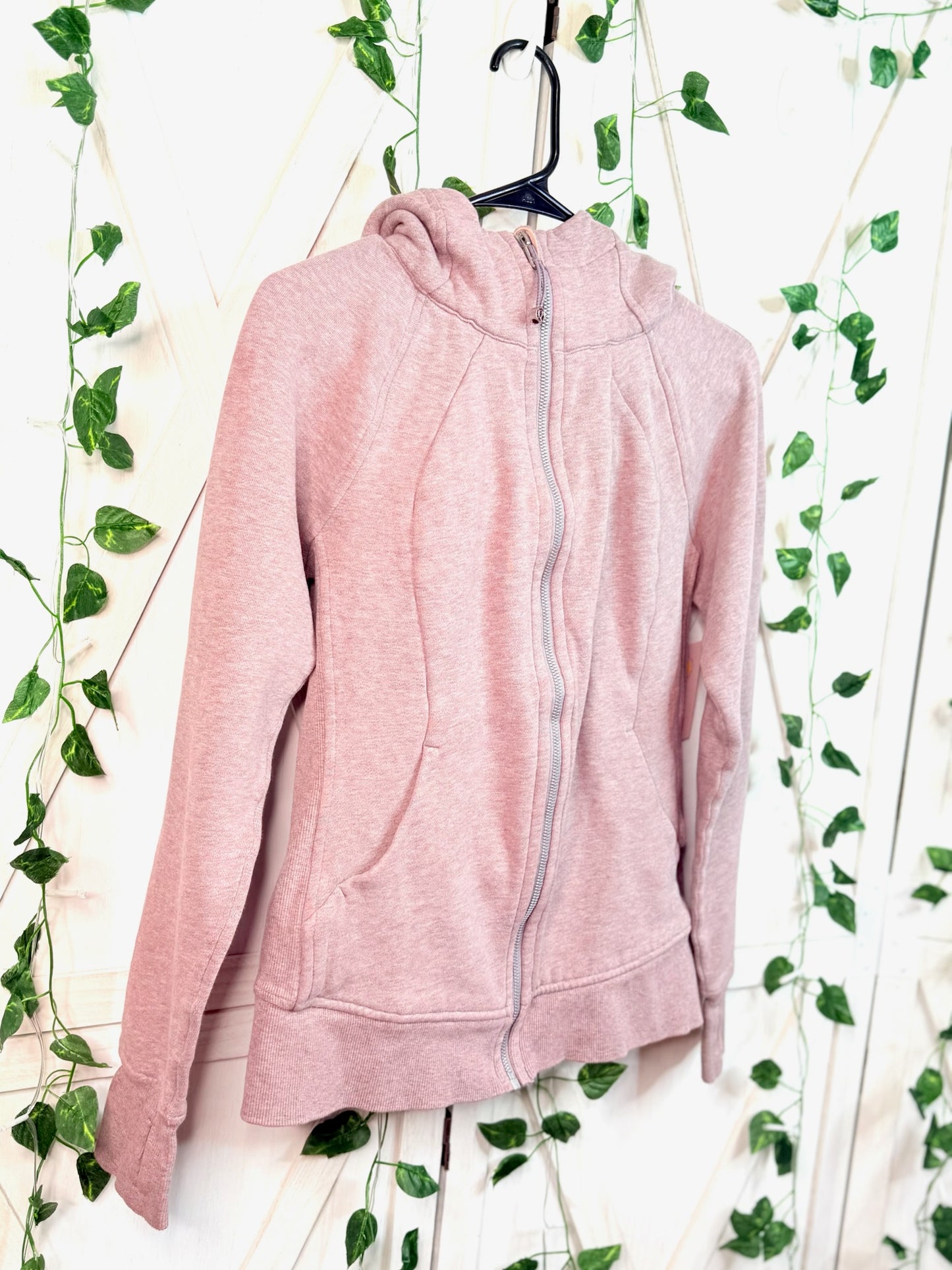 Lululemon Zip up Hoodie* Size 6