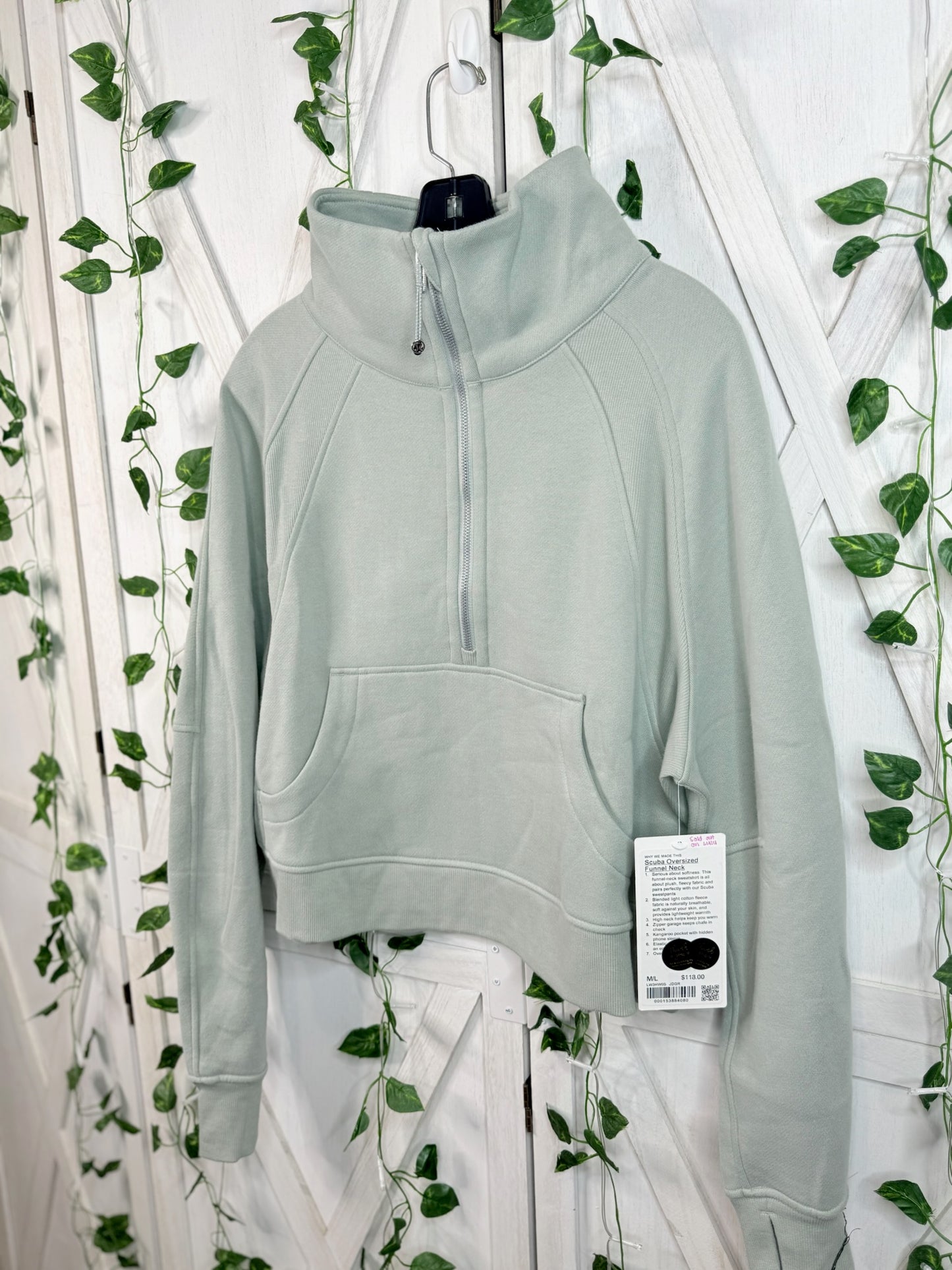 Scuba Oversized Funnel Neck *Size M/L•XL/XXL