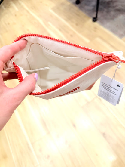 Canvas Pouch Mini *Wordmark