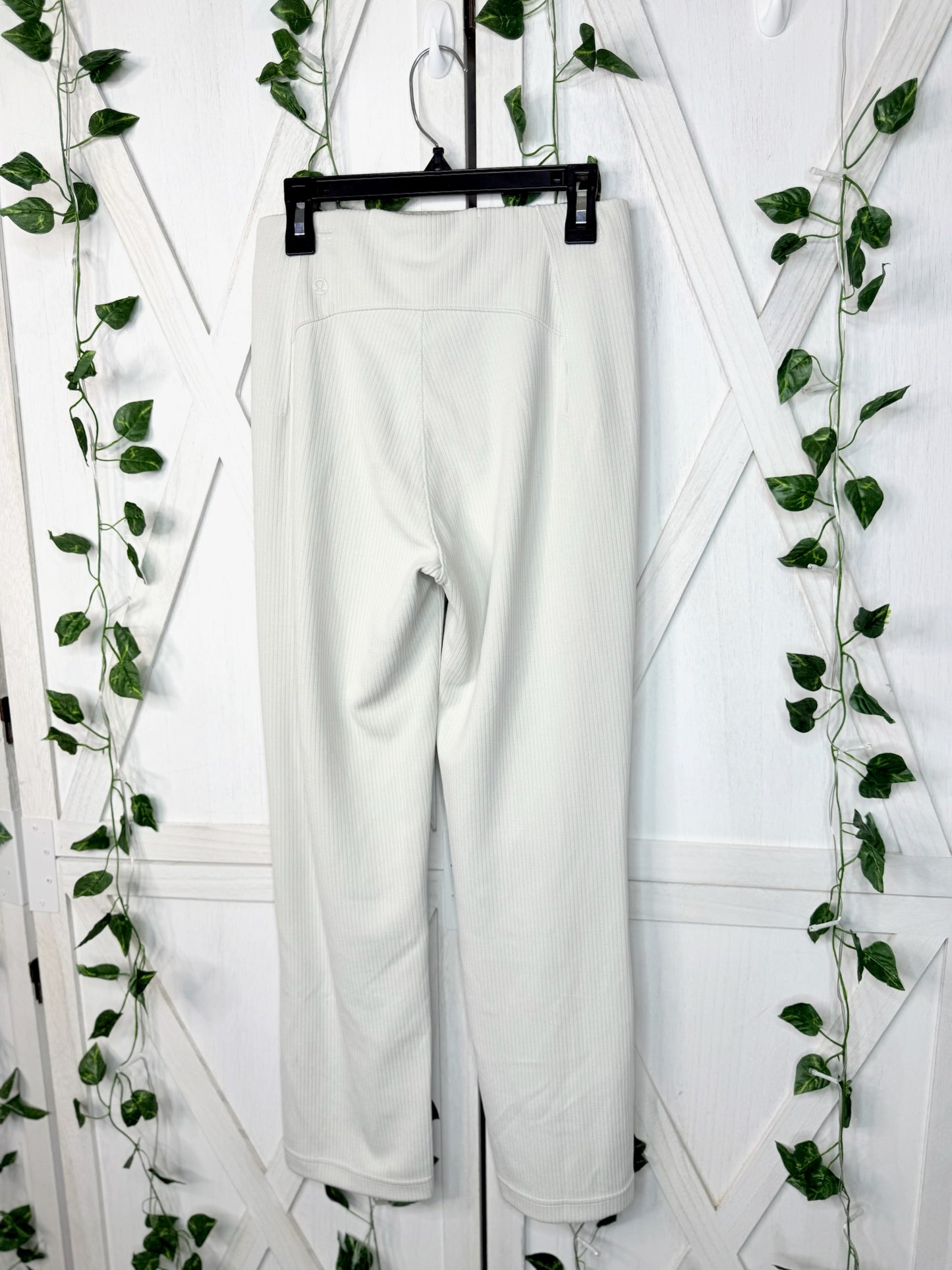 Ribbed Softstreme zip leg hr crop 25” *SIZE 4