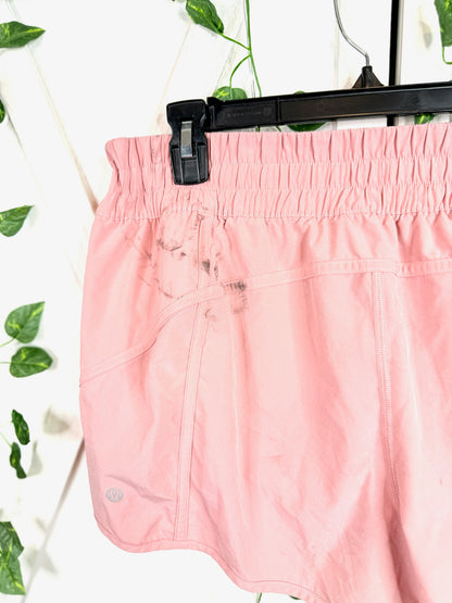 Tracker Short V *4"*Size 16