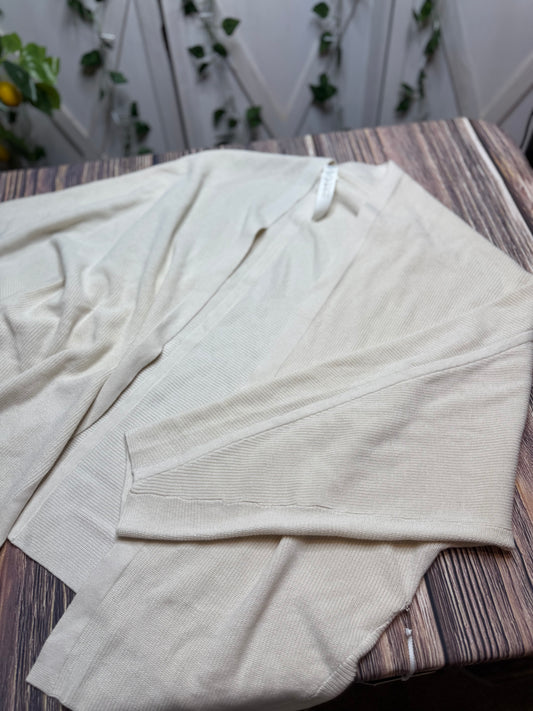 Boxy cotton blend knit wrap *Size L
