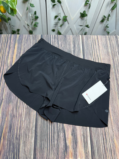 Fast and free high rise split short 3”