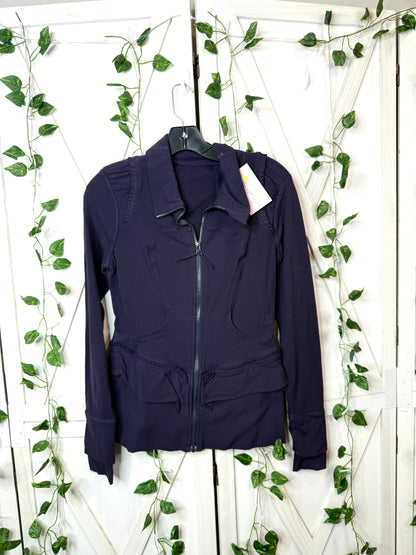 Lululemon jacket *SIZE 6