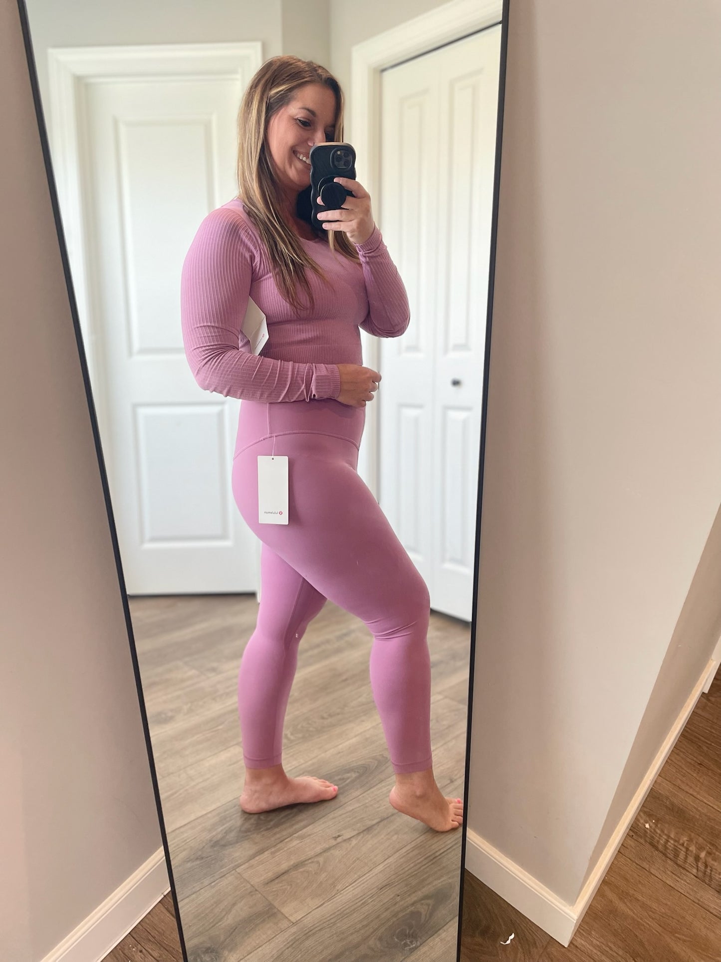 Align V-Waist Pant 25” *SIZE 10
