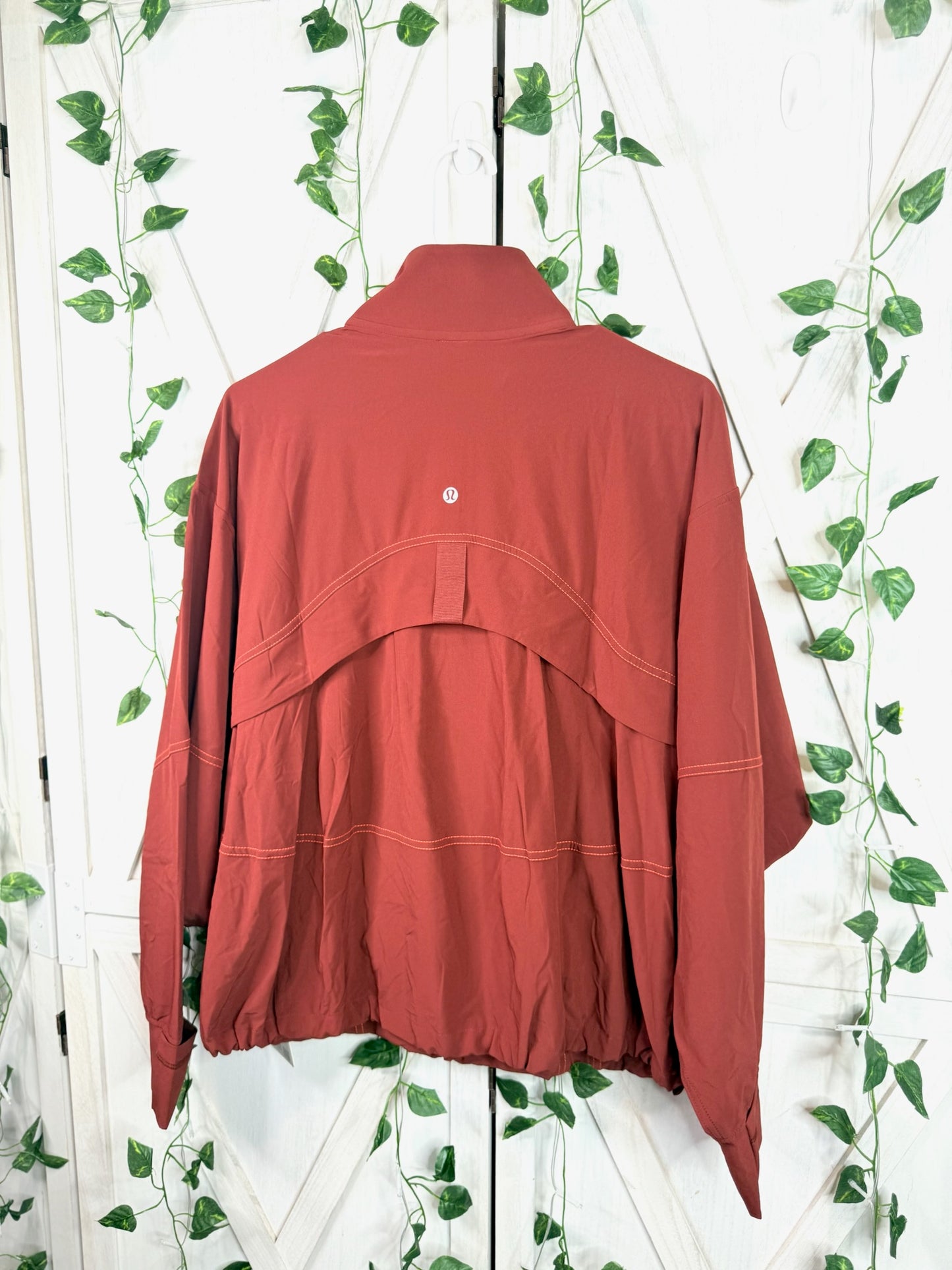 Define Oversized Jacket *Swift *Size 4