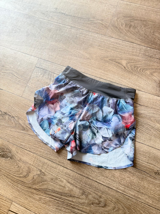 Fast and Free HR Classic Short 3” * Size 4￼