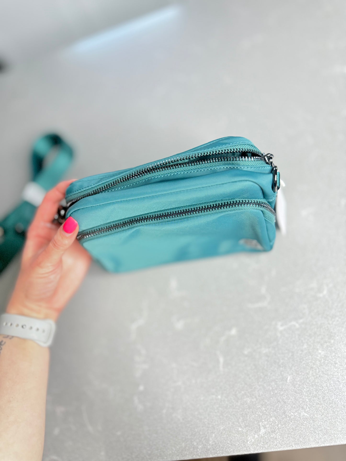 Everywhere Crossbody Bag* Metal Hardware * 2L