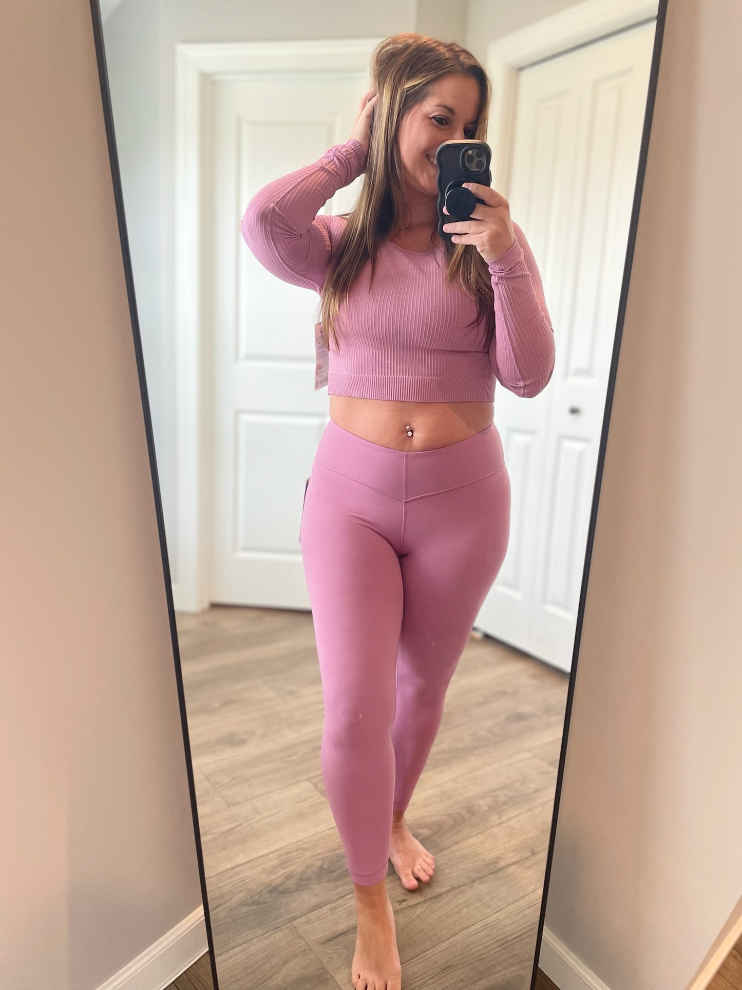 Align V-Waist Pant 25” *SIZE 10