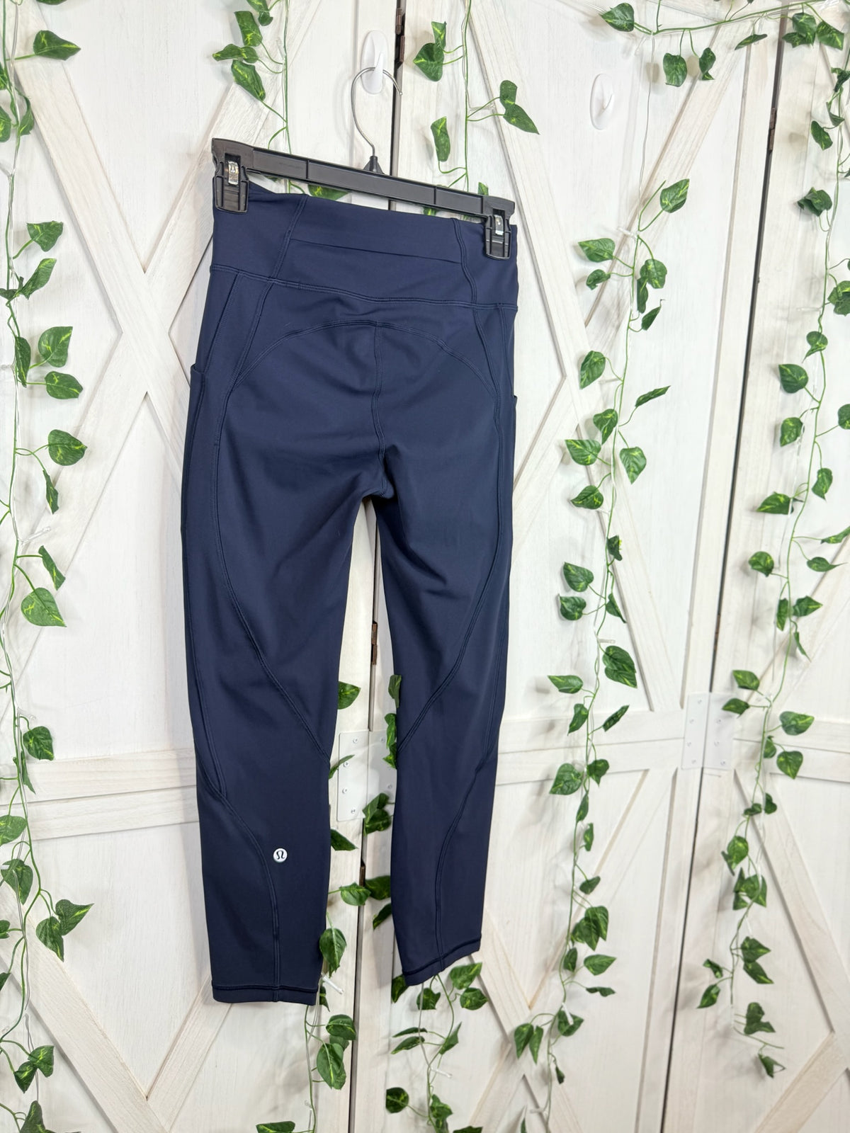 Time To Sweat Crop *23" *Size 4