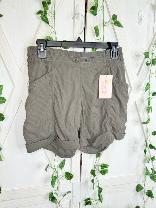 Lululemon Shorts *Size 4