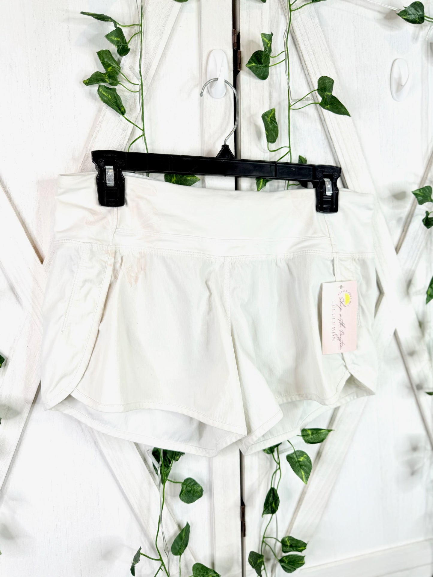 Speed Up Shorts* Size 6
