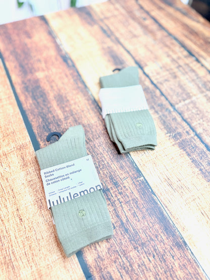 Ribbed Cotton-Blend Crew Socks * Size M