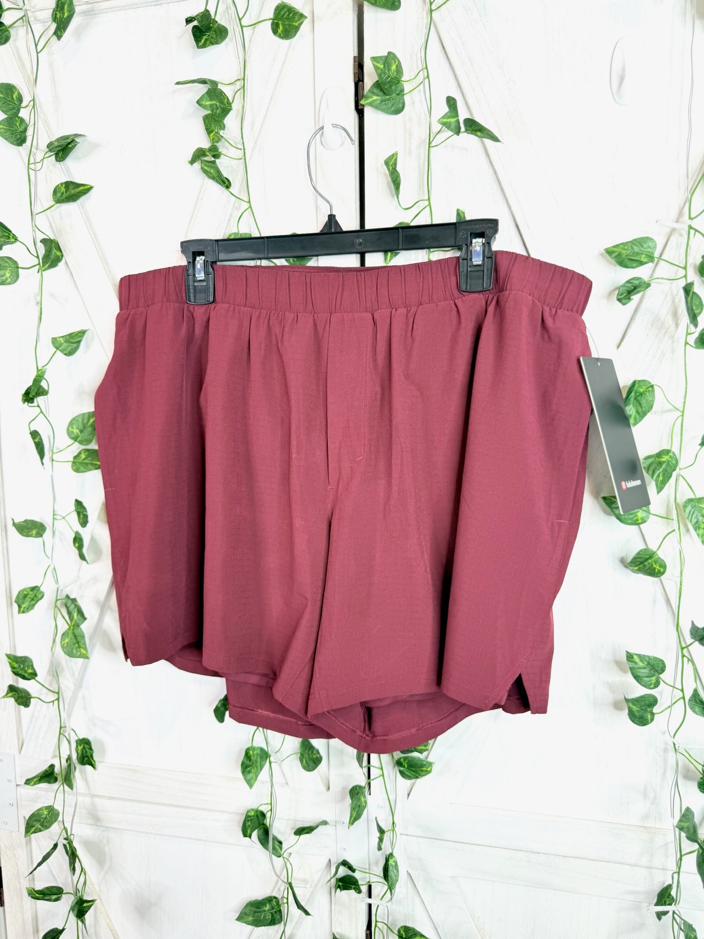 Mile Maker Ripstop Short 6” *Lined  *Size XXL