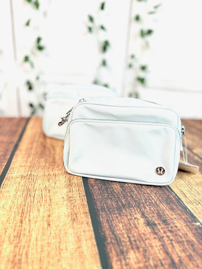 Everywhere Crossbody Bag* Metal Hardware