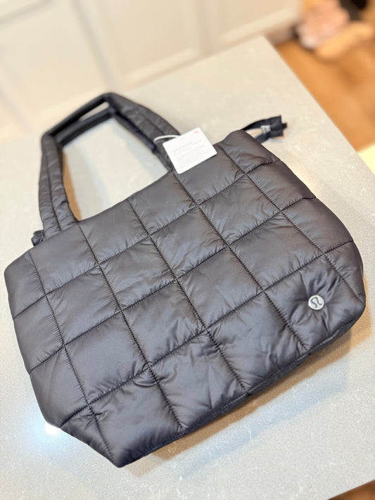 Lululemon Quilted grid tote