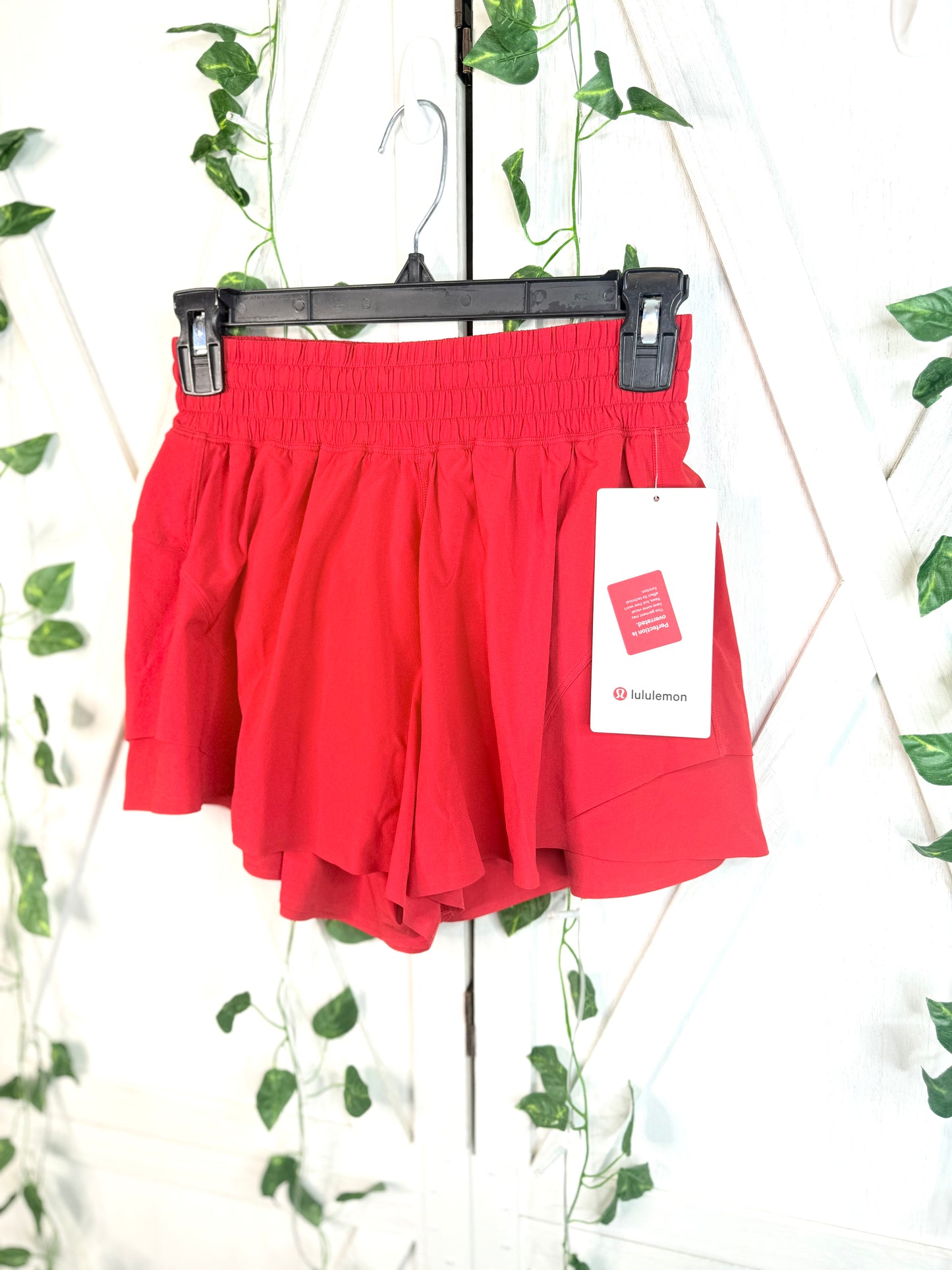 Shake It Out HR Run Short 2.5” * Size M•XL