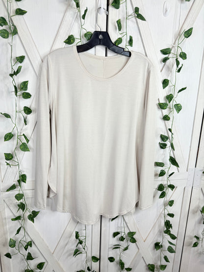 Lululemon Long Sleeve *Size M