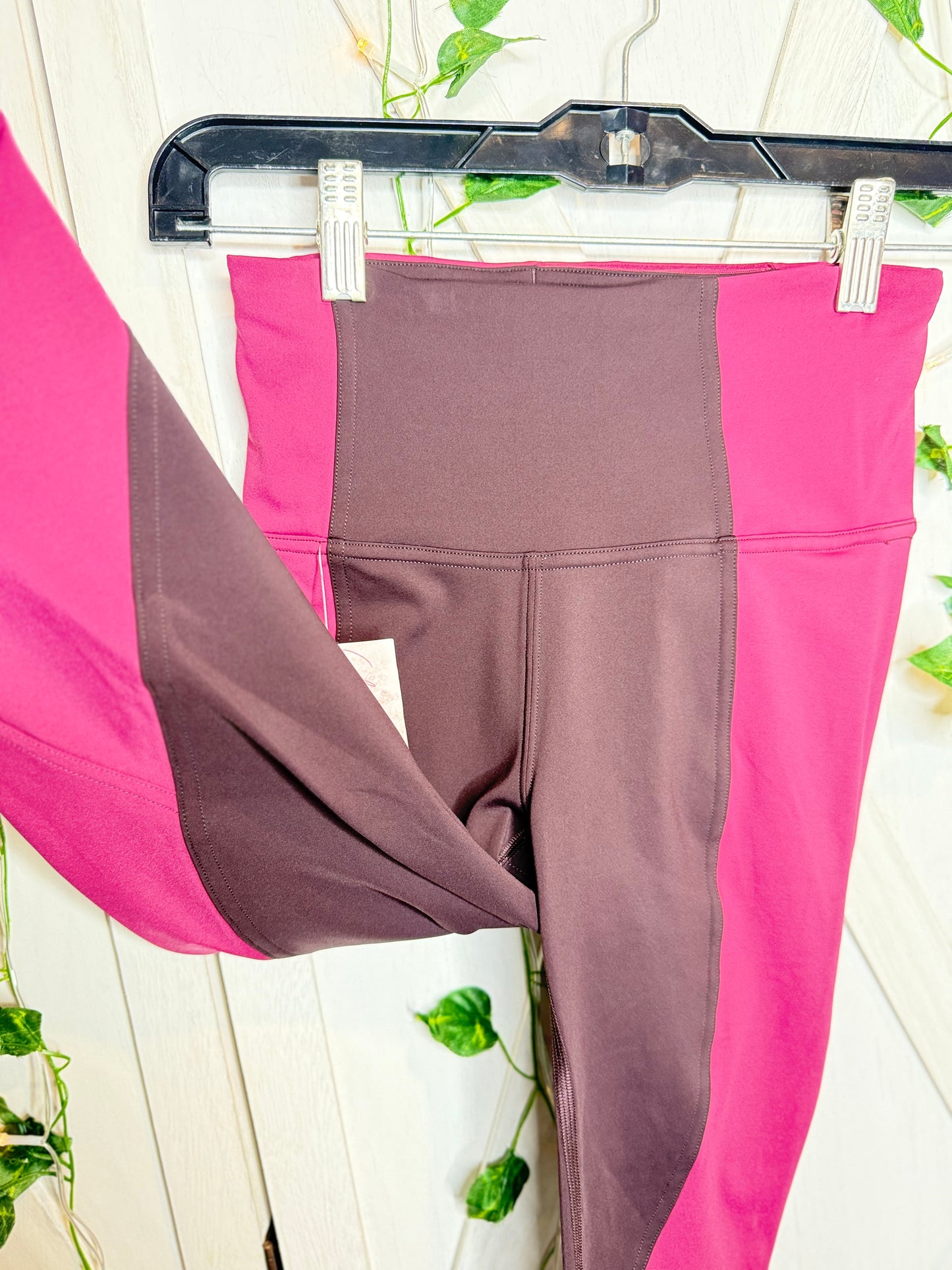 Wake & Train Tight *28" *SIZE 2