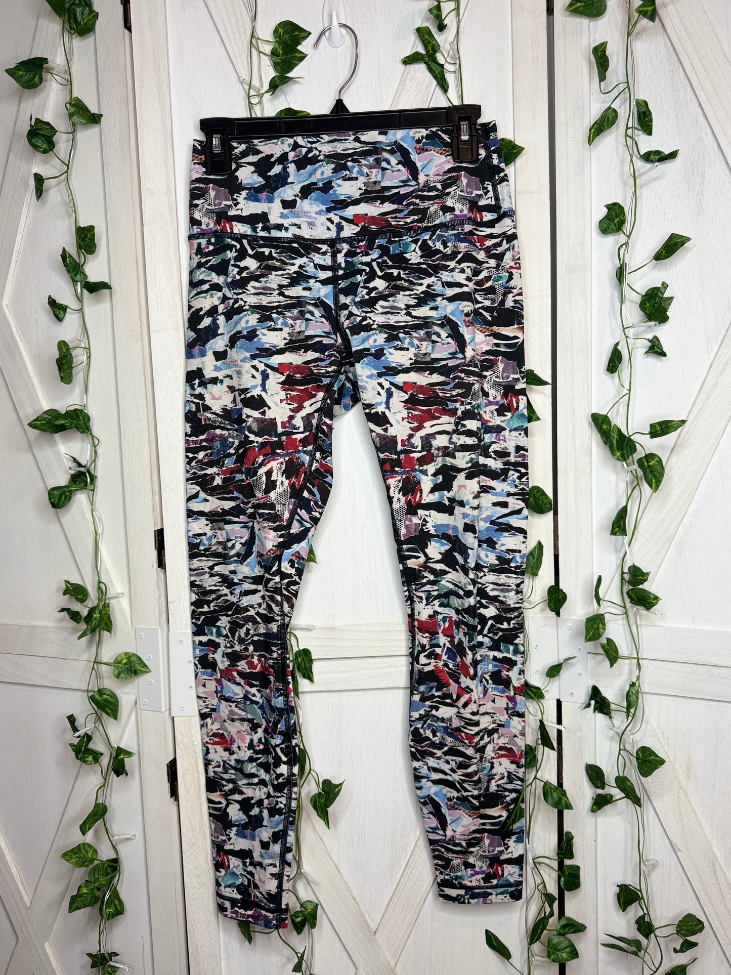 Wunder Under Hi-Rise Tight  *SIZE 8