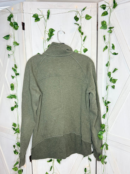 Huddle & Hustle Jacket *SIZE 8