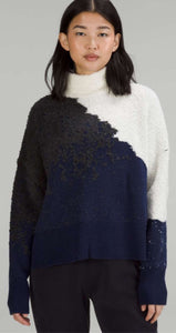 Ombre Knit Textured Turtleneck *NEW