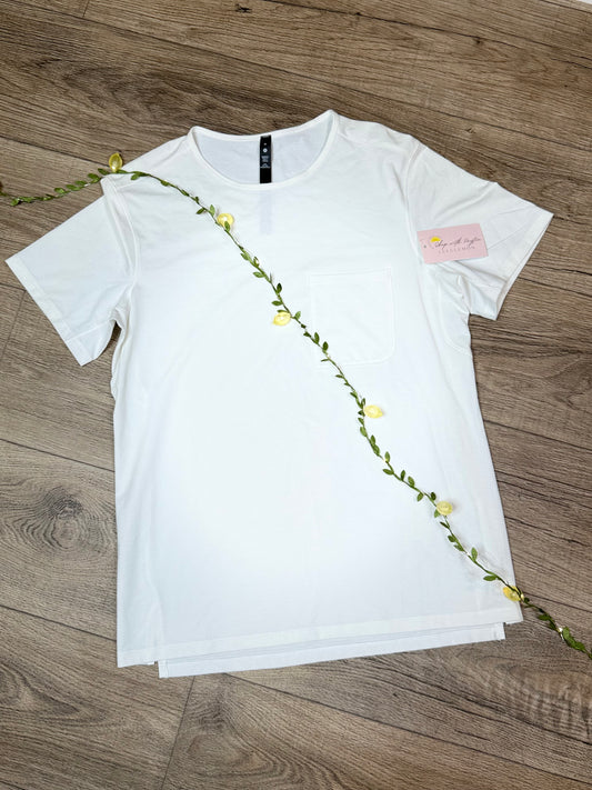 Chest pocket relaxed fit T *NEW