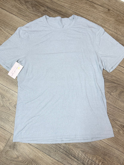 Men’s Lululemon shirt *SIZE M