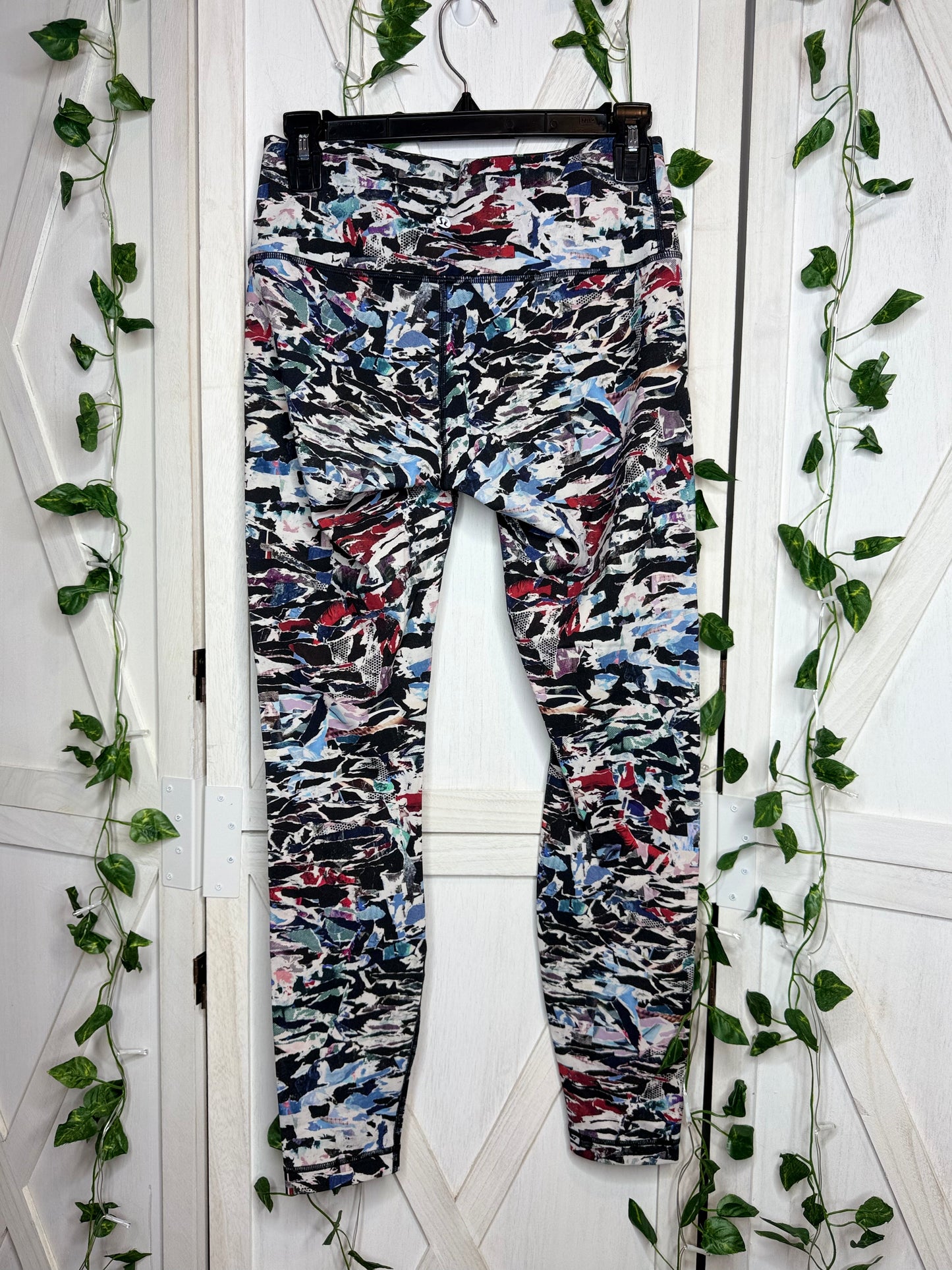 Wunder Under Hi-Rise Tight  *SIZE 8